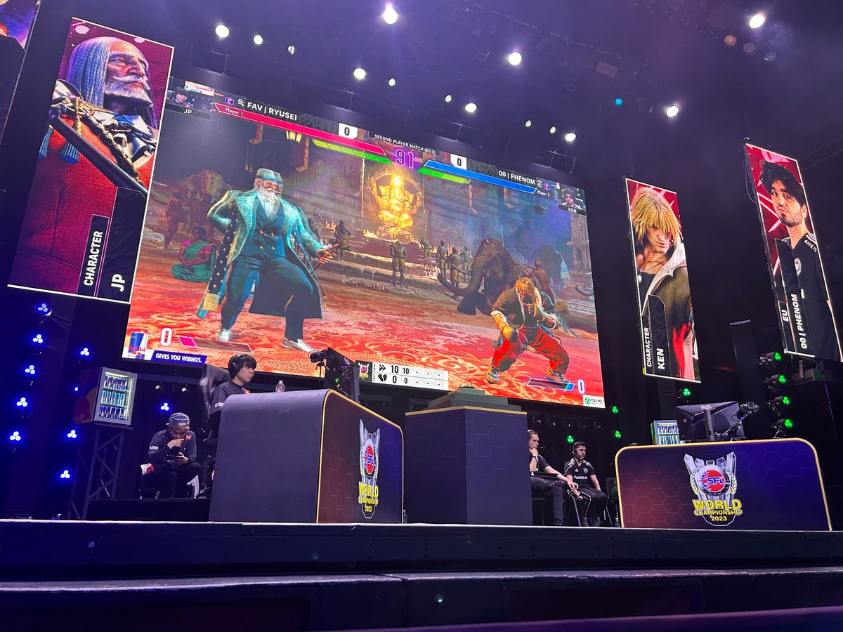 IanMurray2232's tweet photo. Street Fighter League World Finals!! https://t.co/VF8JpE9a5W https://t.co/ZaGHgySd0d