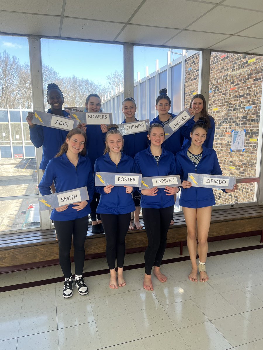 carrollgymnasts's tweet photo. Carroll placed 2nd in the Concordia Sectional. Top finishers in bars, Morgan Furniss-5th, Avery Ziembo-3rd. Beam, Morgan Furniss-5th, Floor, Sophia Lapsley-4th, Doreen Adjei-2nd. All Around, Mallory Hayden-4th, Avery Ziembo-5th. Great job ladies! https://t.co/E0F1H3HQrE