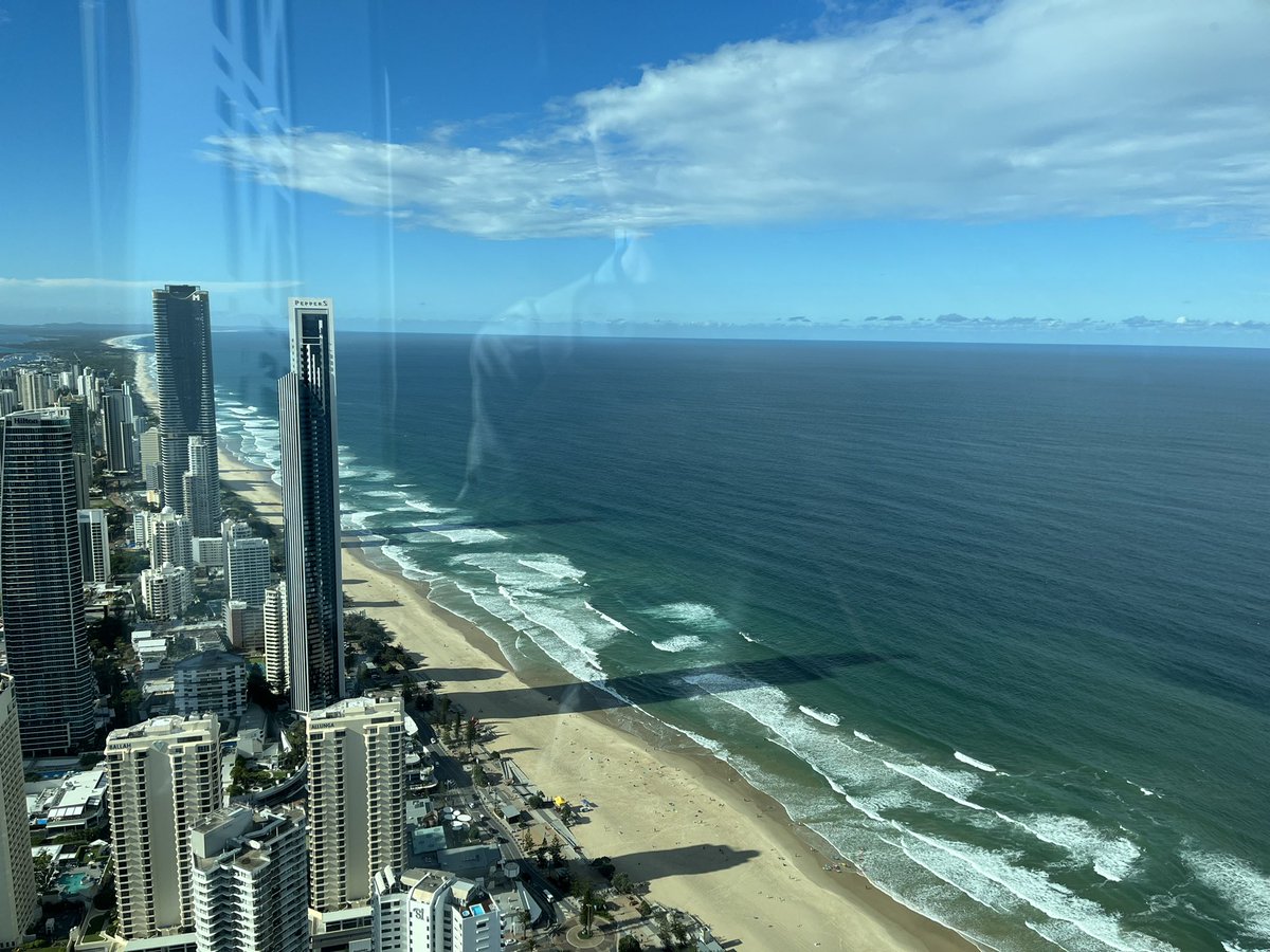 kazuya_nasu's tweet photo. #skypoint
How spectacular!
I felt as if I fly in the sky.
#australia
#q1 https://t.co/iBTvQ9k3JP