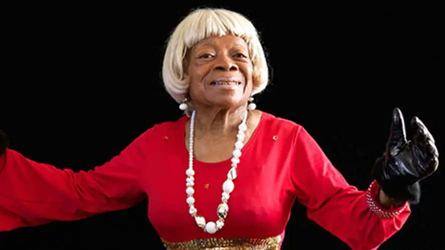 MMarreroCruz's tweet photo. Lamentamos profundamente el fallecimiento de la querida artista Juana Bacallao. Su huella siempre quedará en la historia de la cultura cubana. Nuestras más sentidas condolencias a sus familiares y amigos. https://t.co/gLtq31gNFB