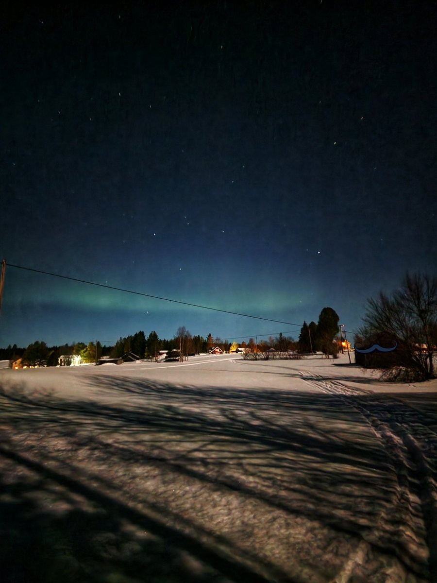 Generale Repetitie??

#Auroraboralis #Noorderlicht #Jämtland 🇸🇪