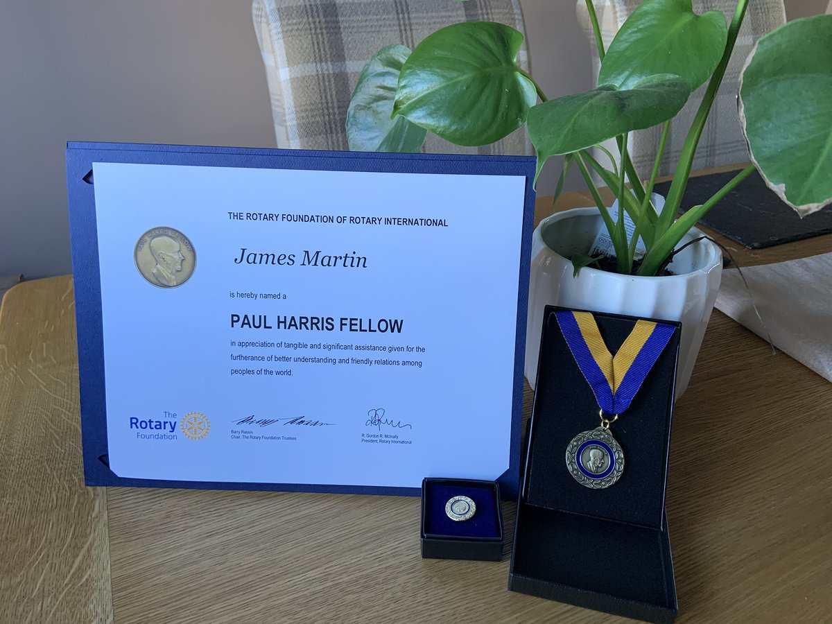 Delighted to have been gifted a <a href="/Rotary/">Rotary International</a> Paul Harris Fellow. Although not a Rotarian, I still recognise the honour in receiving this award - gifted by Jack Davis, Illinois, USA. No1 listener to my radio show on <a href="/radio_skye/">RADIO SKYE</a> and #TrossachsRadio. Thanks Jack a great honour.