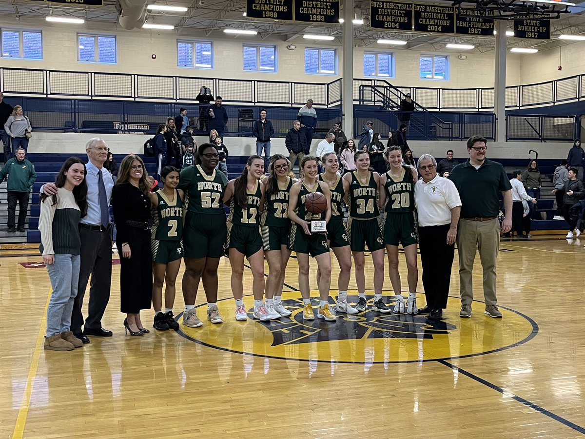 Grosse Pointe News tweet media