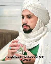MahdiBaladi's tweet photo. هاد خونا لفصور مسمي راسو، Mawla Mohamed Amin al-Hassani
و هو جزائري كيعيش بماليزيا ، المشكل ماشي هنا ، المشكل هو أنه نصاب و قالهم أنه مغربي و شريف من سلالة النبي و كيف ديما المهابيل ما خطاو بلاد غي دير اللحية غتلقا ليعطيك الفلوس و يتبرك منك ، مهم الحكومة الماليزية حست بشي حاجة ماشي هي هاديك و اتصالت بالسفارة المغربية بماليزيا و أكدت ليهم السفارة أنه ليس مغربي ، و تم إعتقاله واعترف أنه نصاب جزائري.
العبرة أن هاد الناس فدمهم النصب و الاحتيال و السرقة والغدر ، و لا يجب التقة فيهم مهما كان .