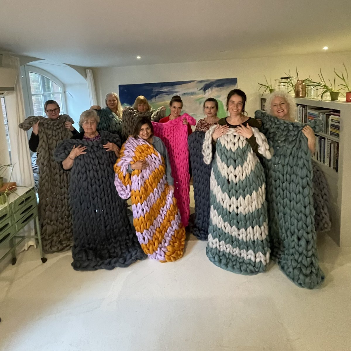 cocoonandme's tweet photo. Lovely  WORKSHOP  today at The Tuck Shop Hastings https://t.co/NONmVB5U1h