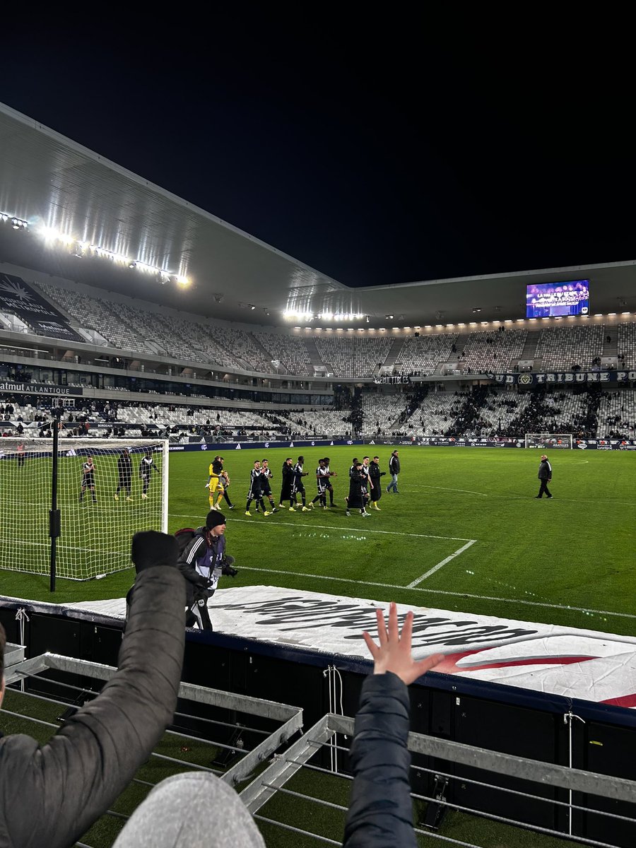 toinou le ๐บ tweet media