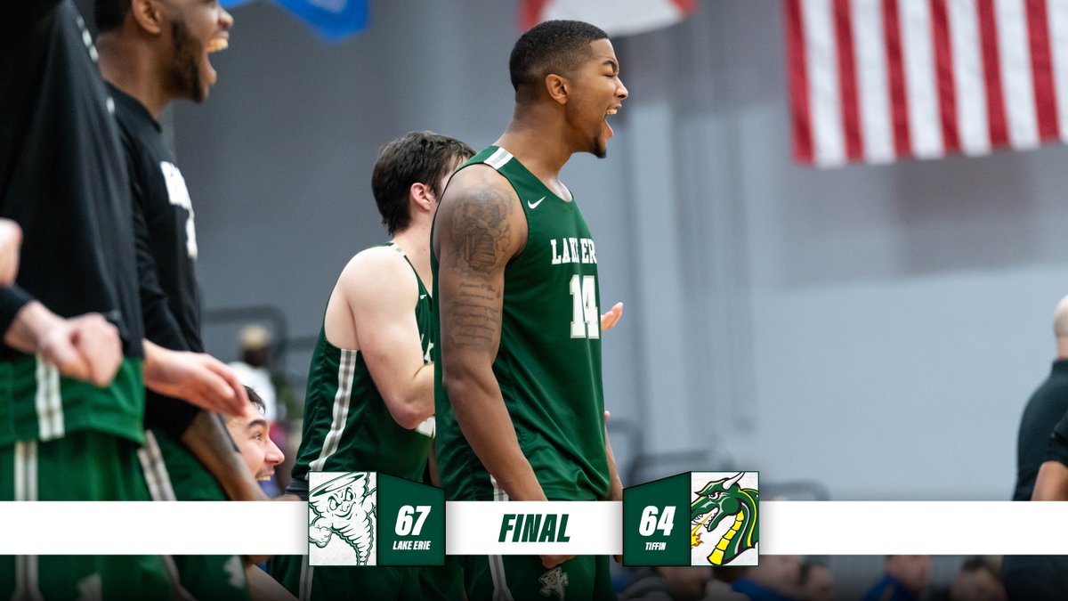 We'll take two ✌️

The Storm men spoil senior night for the Dragons and take home a nice 67-64 win on the road!

#RageOn! 🌩️
