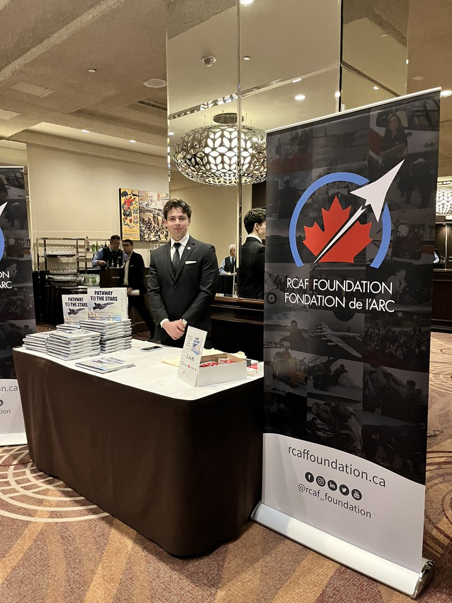 rcaf_foundation's tweet photo. If youβre coming to the #GarrisonBall tonight, make sure to stop by our table and pick up a copy of Pathway to the Stars! Thanks to our 2023 scholar Brandon for helping us out tonight. @GarrisonBallTO @utpress https://t.co/2HFZb6OHVj