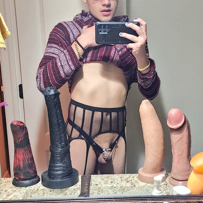 Had fun last night expect some vids soon 🤪🤪🤪 https://t.co/w6mhJU8Y6V