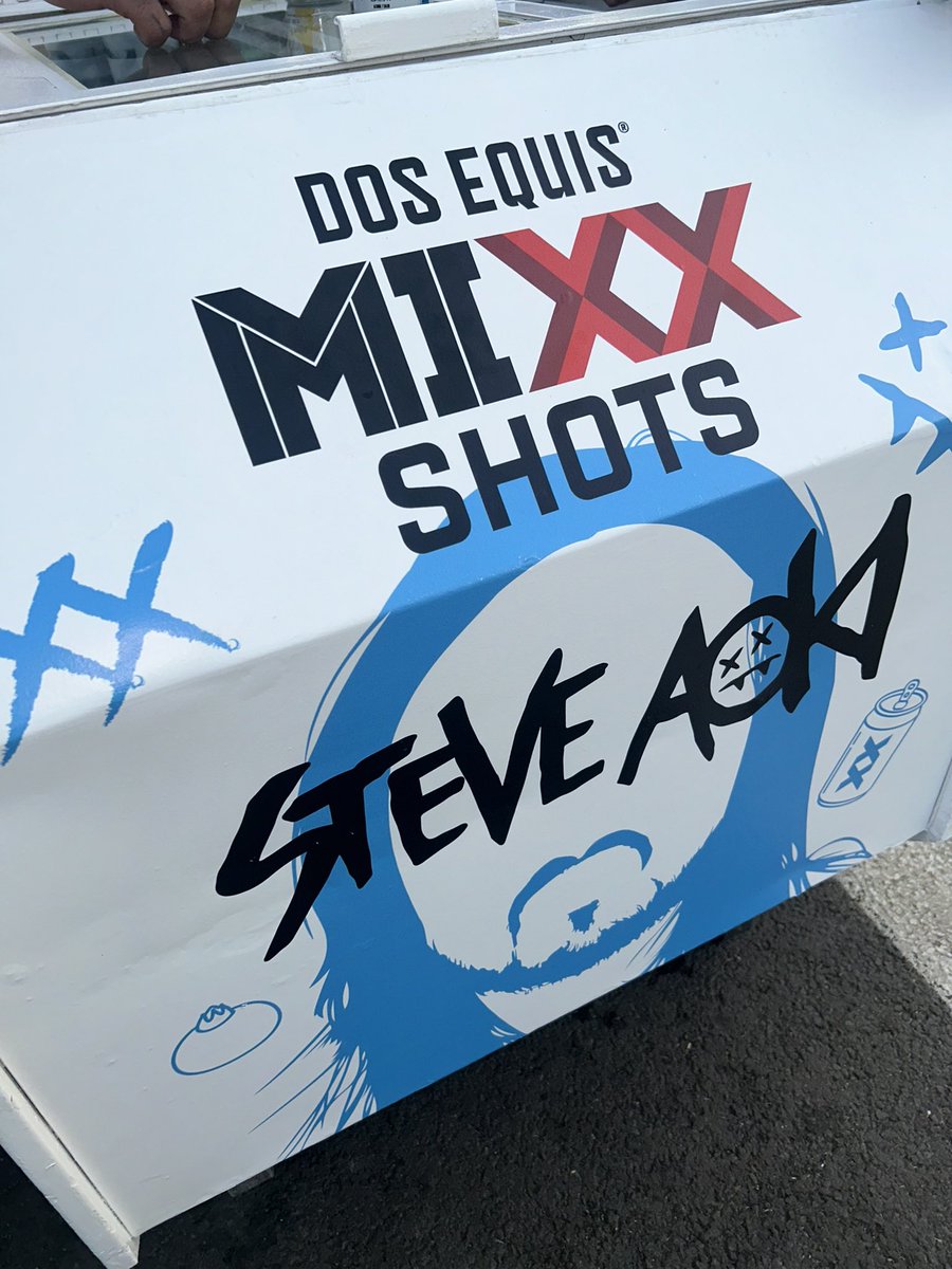 CROM_MAGAZINE's tweet image. Este fin de semana en @EDC_MEXICO , la marca @DosEquisMx presenta sus nuevas bebidas Ready To Drink, exclusivas para el festival en colaboración con @steveaoki 🈂️✌🏻👽 

crommagazine.com/paren-todo-dos…