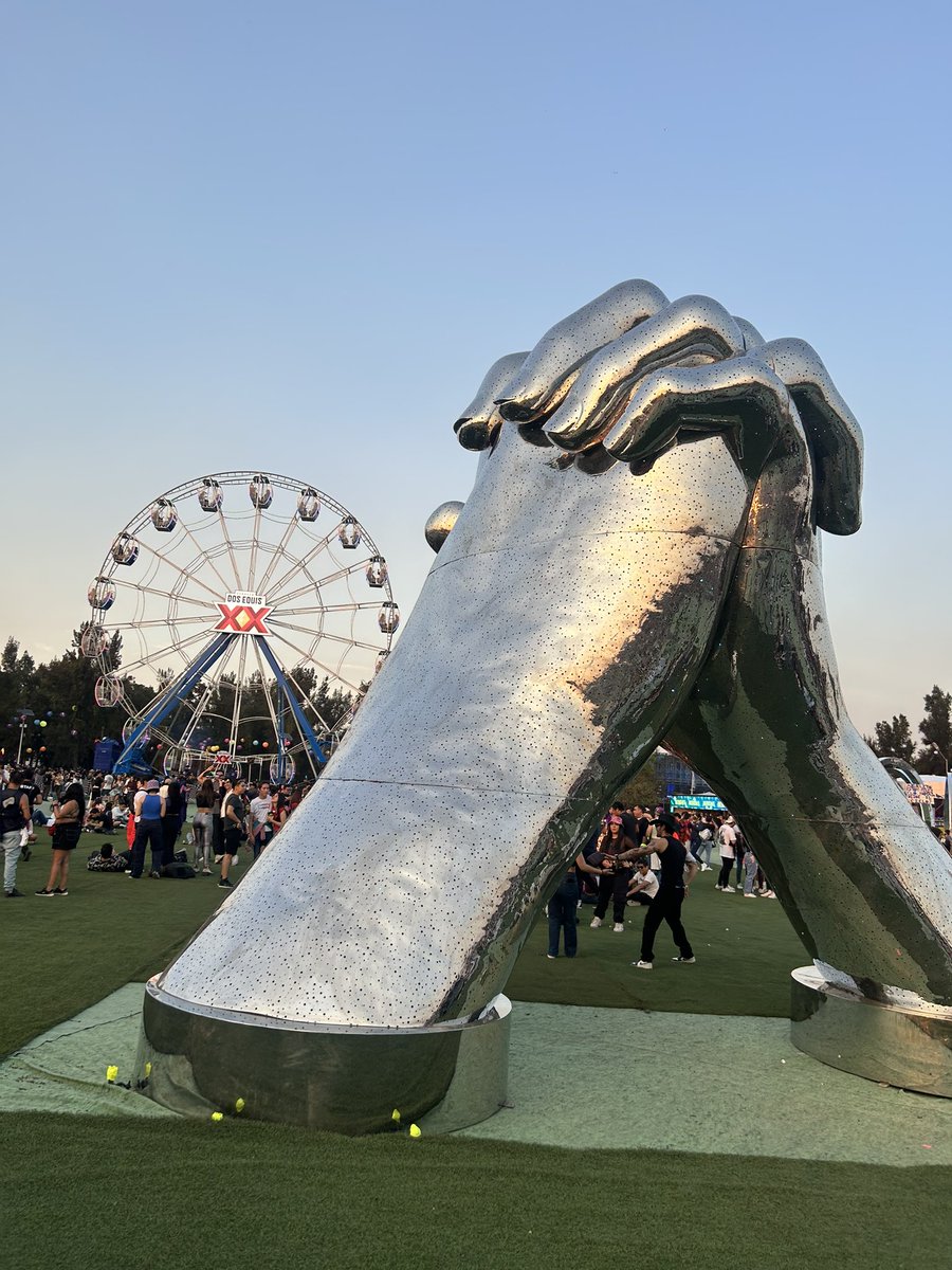 CROM_MAGAZINE's tweet image. Este fin de semana en @EDC_MEXICO , la marca @DosEquisMx presenta sus nuevas bebidas Ready To Drink, exclusivas para el festival en colaboración con @steveaoki 🈂️✌🏻👽 

crommagazine.com/paren-todo-dos…