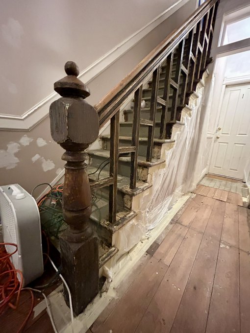 Nobody knows their way around old wood like Kate Kennedy. https://t.co/GHngKO1VK9