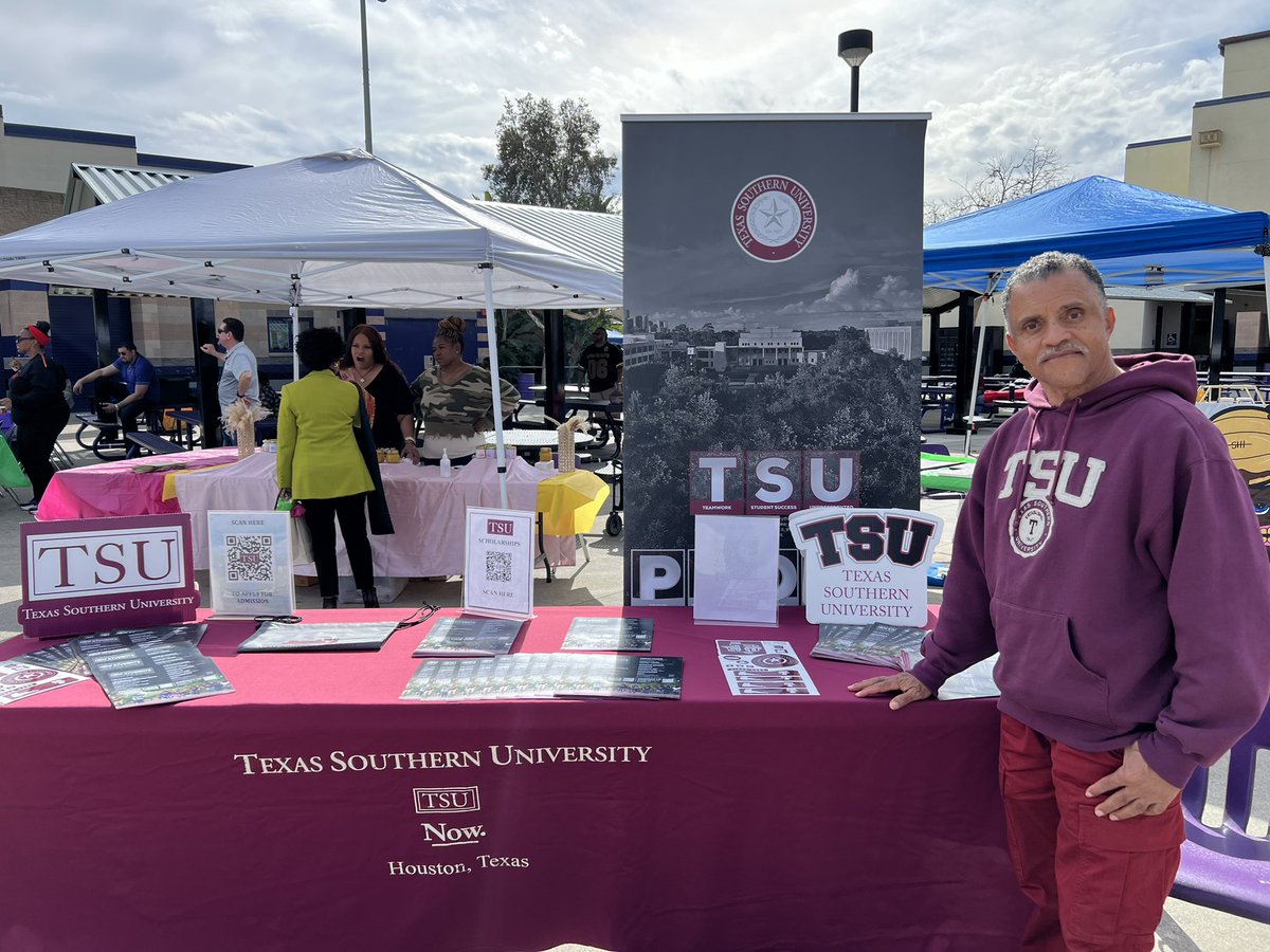This afternoon, RCHS hosted the 3rd annual Black Cultural Celebration.  We had over 20 vendors from a variety of local businesses, food vendors selling amazing food, crafts, activities, performances, and so much more!  Thank you to everyone who joined us today!
<a href="/RanchoHSCougars/">Principal Aikens</a>