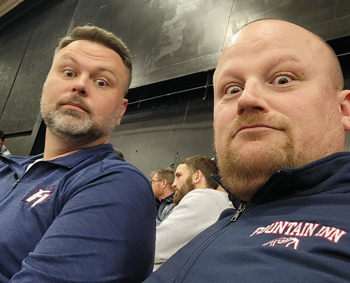 NickFuryFIHS44's tweet photo. Shout out to @macmcdougal for coming to support us at the @SCHSL state finals! #FuryUs https://t.co/RvC80zgZOr
