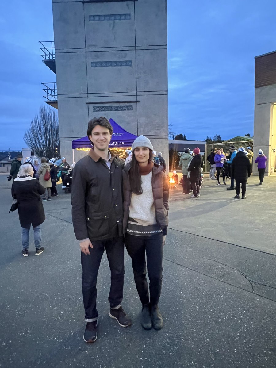 Big thanks to all who came out to support #ColdestNightOfTheYear in #Courtenay. Excellent turn out for a great cause. Your generosity and compassion are greatly appreciated!

#ComoxValley #BC #VancouverIsland #CNOY #YQQ #Community #CNOY24
