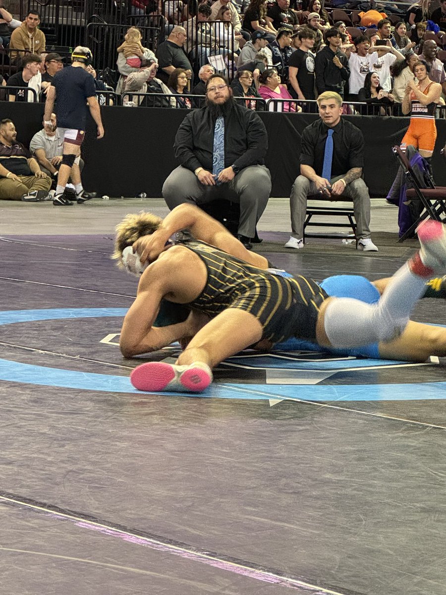 Hobbs’ Cameron  Hernandez,  state 5A wrestling champion! #TheGoldStandard