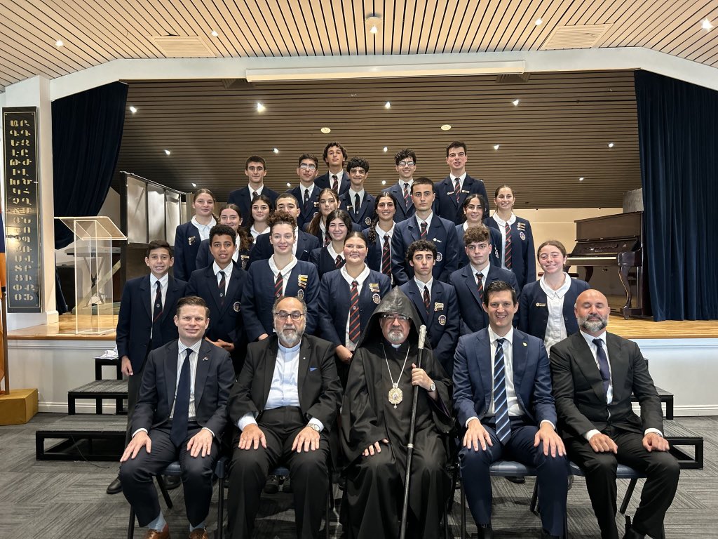 Rounding out this week with highlights from our special visit to Galstaun College for the school's start-of-year Assembly and Leader Coronation Ceremony. It was also great to be joined by state MPs @MattCrossMP and Rory Amon MP.