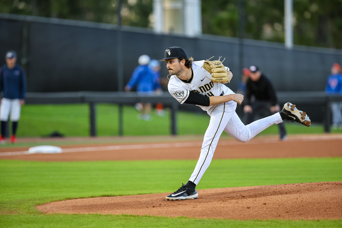 UCF_Baseball's tweet photo. .@tylernesbitt8 is through four innings, allowing just one hit with three strikeouts 💪

UCF 5, Samford 0 | B4 https://t.co/FepbmetRZu