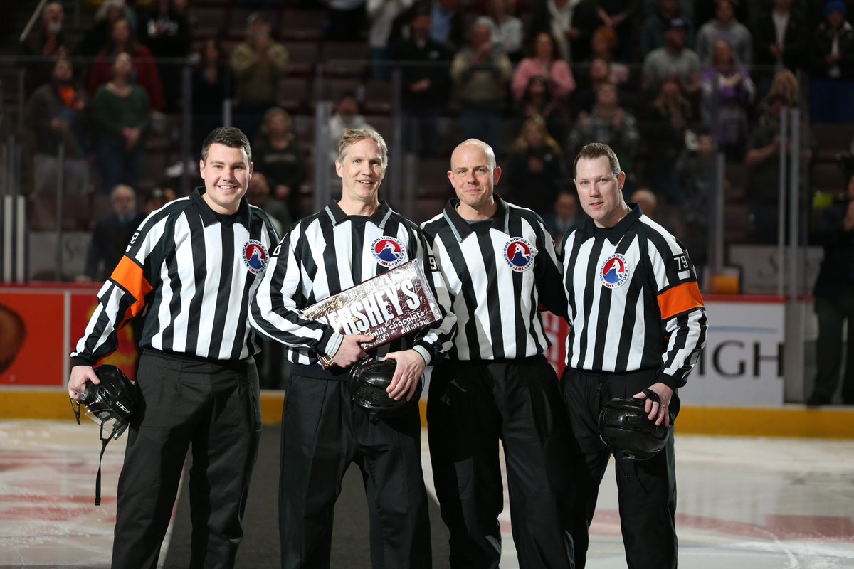 TheHersheyBears's tweet photo. Congrats to longtime @TheAHL linesperson, Bob Goodman, as he concludes his 30-plus year officiating career tonight here in Chocolatetown!

Thank you for all you have done for the Bears, the AHL, and the sport of hockey here in Central Pennsylvania! 👏 https://t.co/RXtViRo9o2