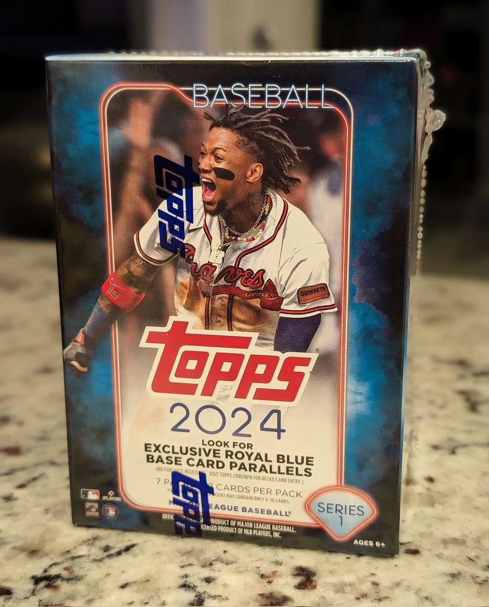 Baseball is officially back 🤘 First box of 2024 for #ToppsRipNight