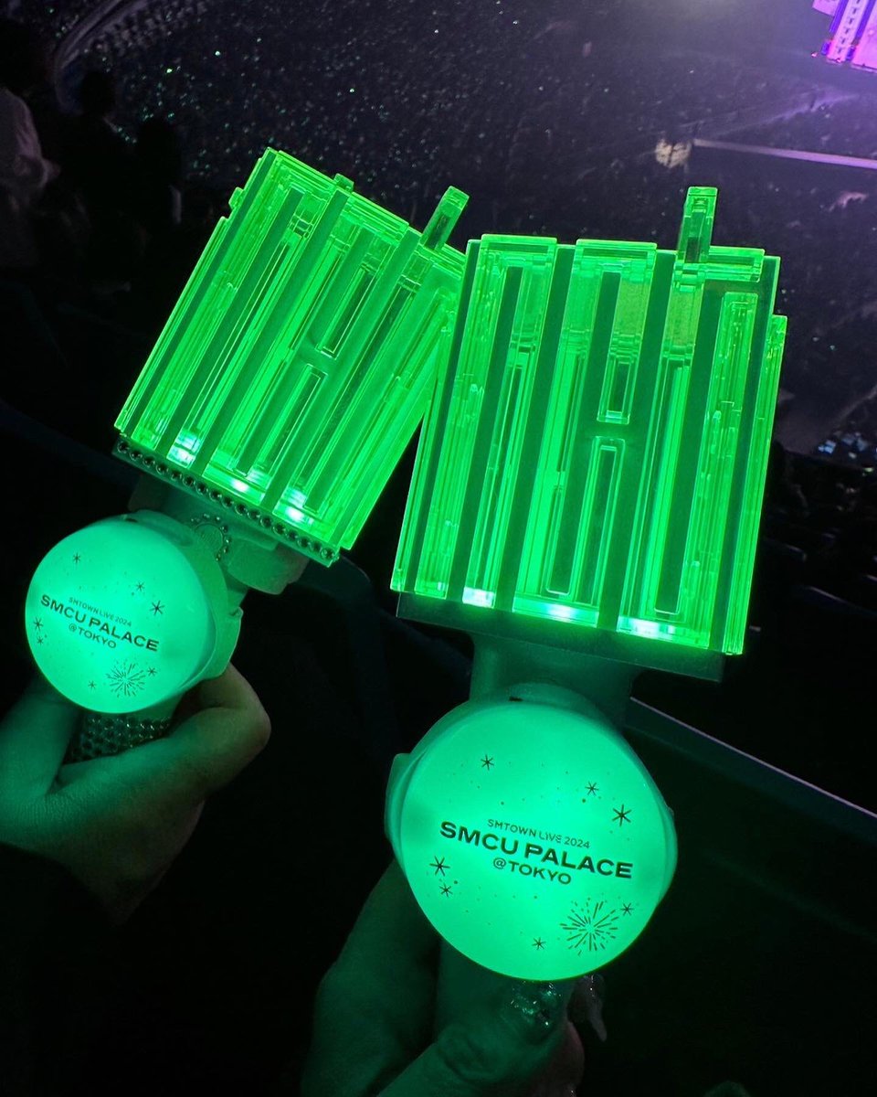 FirstLab17's tweet photo. ✳︎スタッフDです

推し活大事です
SMTOWN 東京ドーム参戦してきました

落ち込む天井席だったけど
傾斜もあるし
全体のレーザーもよく見える
すごく楽しめる席でした

すごくみんなで盛り上がって
楽しいひとときでした

大切な栄養剤です

#fisrtrab
#余暇を大切に
＃推し活大事
#smtown 
#nct https://t.co/X0NLKmQ25O