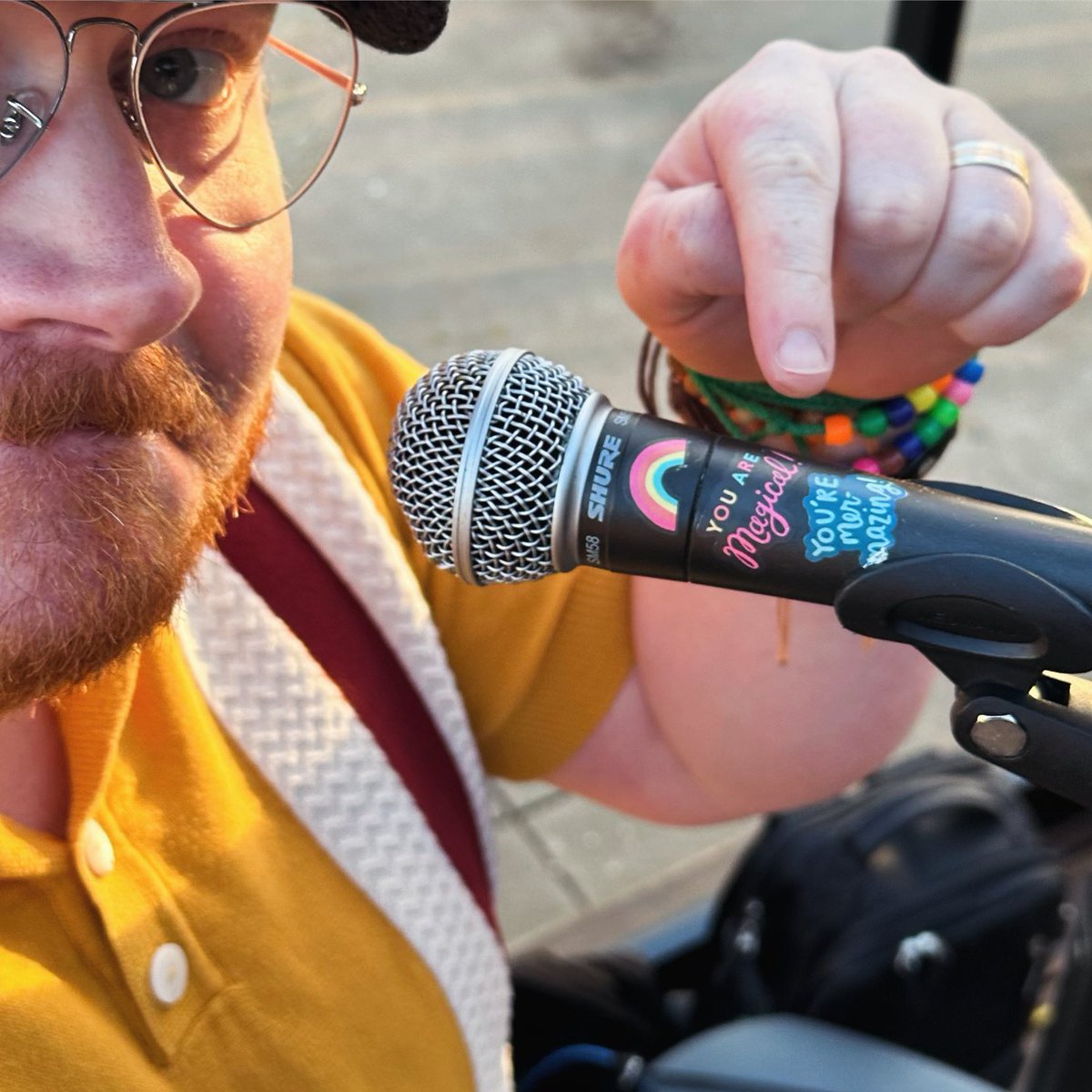 GuySnowdon's tweet photo. #tfw your daughter leaves motivational stickers on your microphone
#dadlife #motivation #microphonelove https://t.co/khZpPXyEV9
