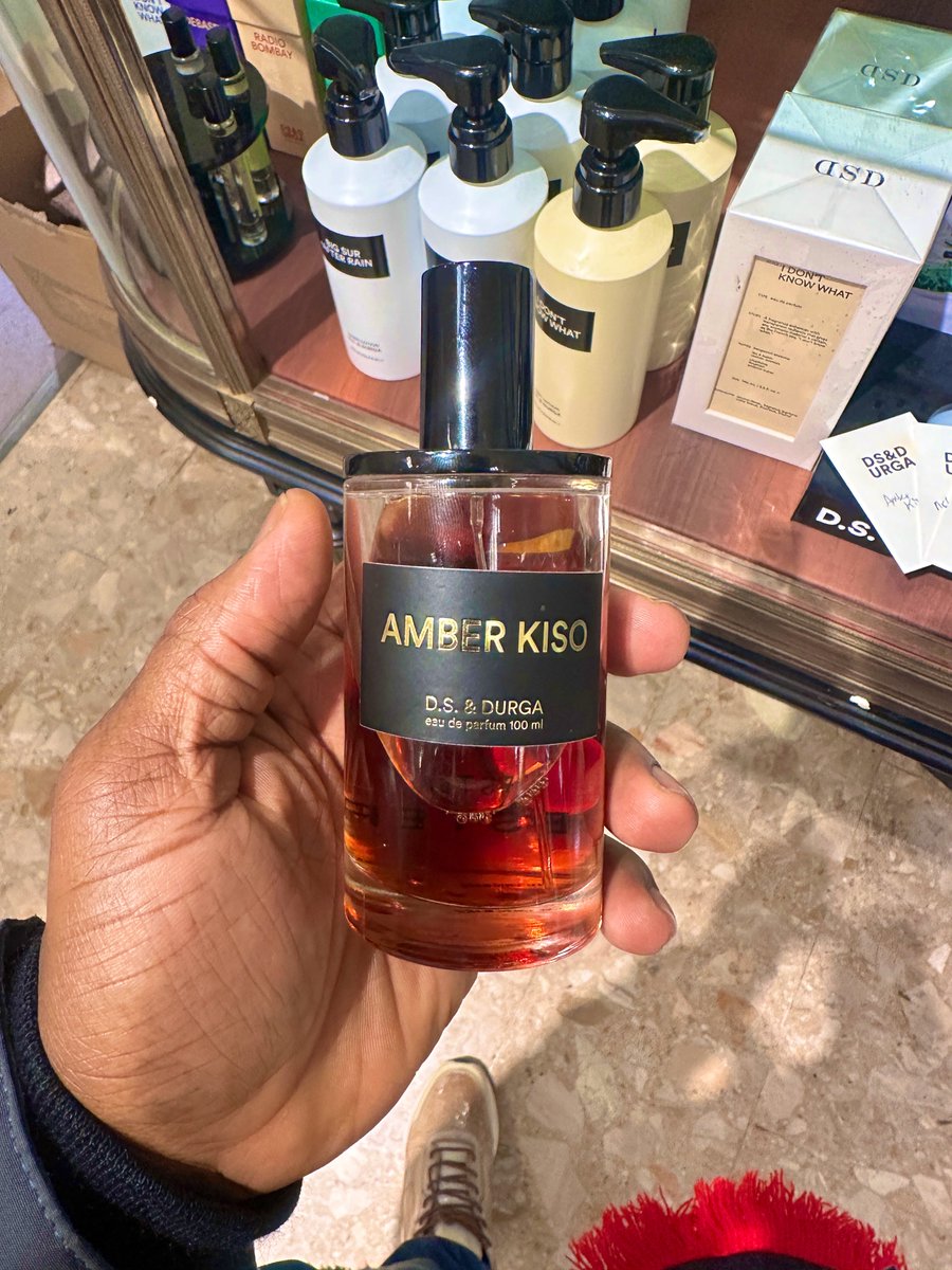 kkunley's tweet image. You see this Amber Kiso and Notorious oud,  it’s for those with good retirement plan-401K etc. You need a personality to pull it off.

Sampled WS because someone tried it said it’s worth a full bottle.

Blockade Mindgames is a freshie. I don’t do fresh 😅😂.

#FragSpace