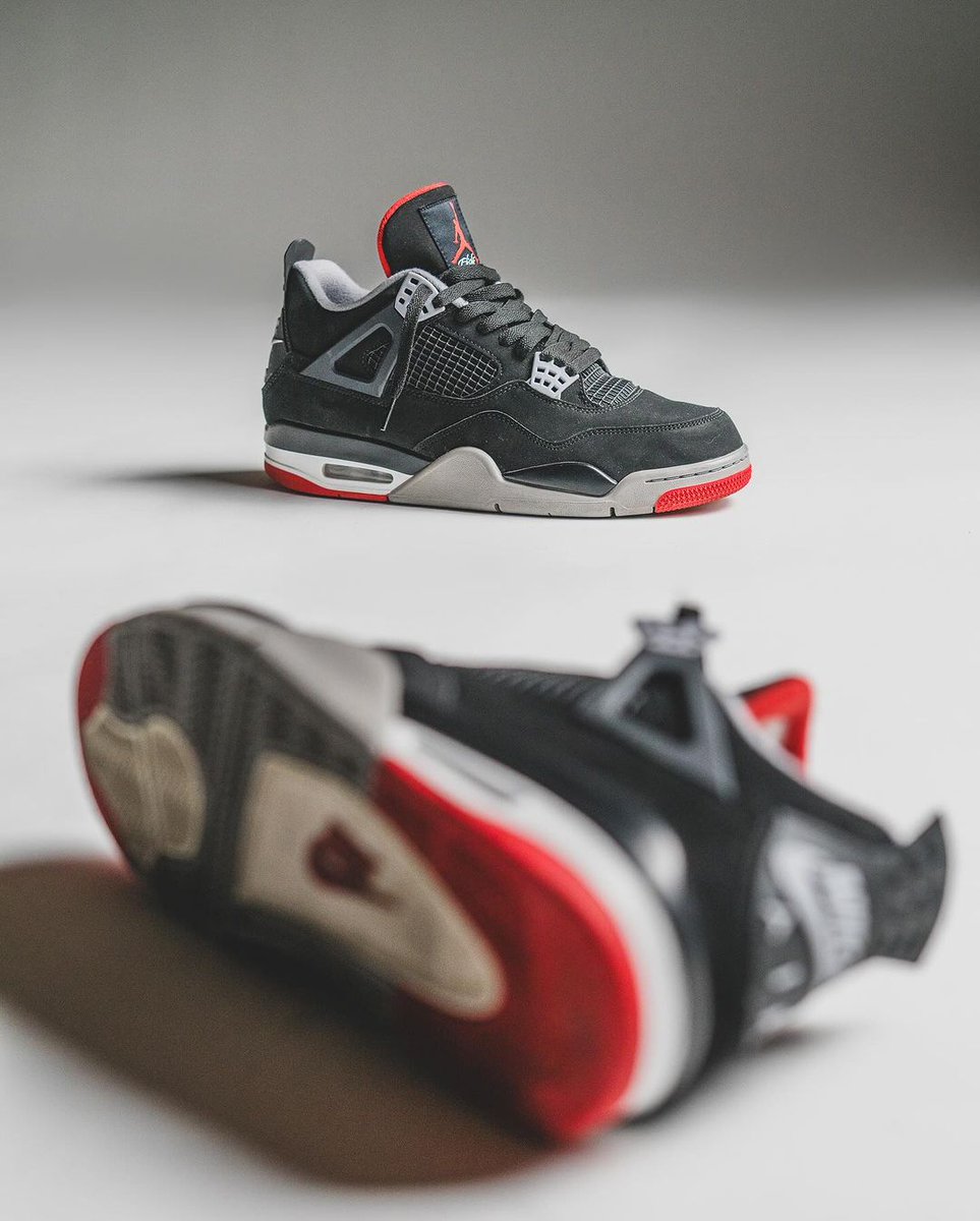 JustFreshKicks tweet media