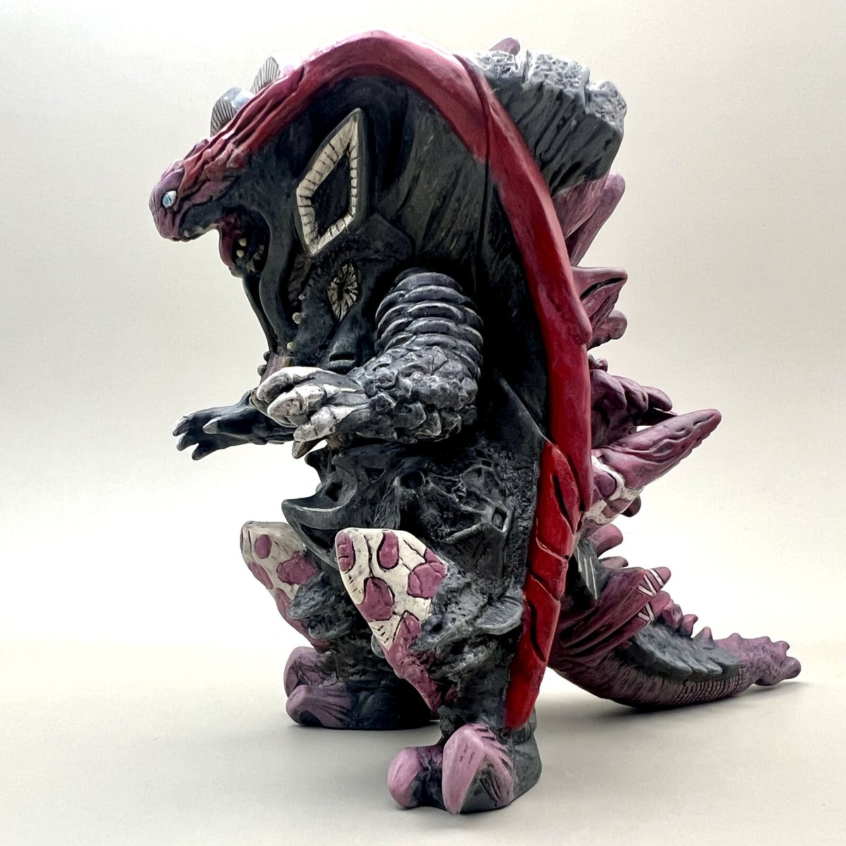 ウルトラ怪獣シリーズ209 妖骸魔獣ゴンギルガン リペイントしました