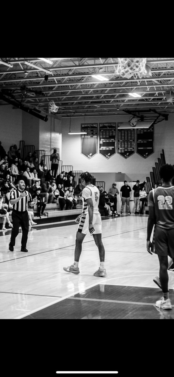 2nd round of the playoffs on Tuesday against Triton! The goal is still the same - State Championship 💍!