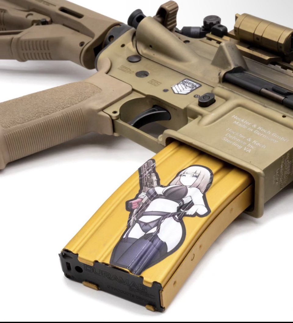 migrainzxxl's tweet image. Limited run of shirts @WeaponOutfitter n slaps by @ktokkm grab em here!
weaponoutfitters.com/shop/media.html
