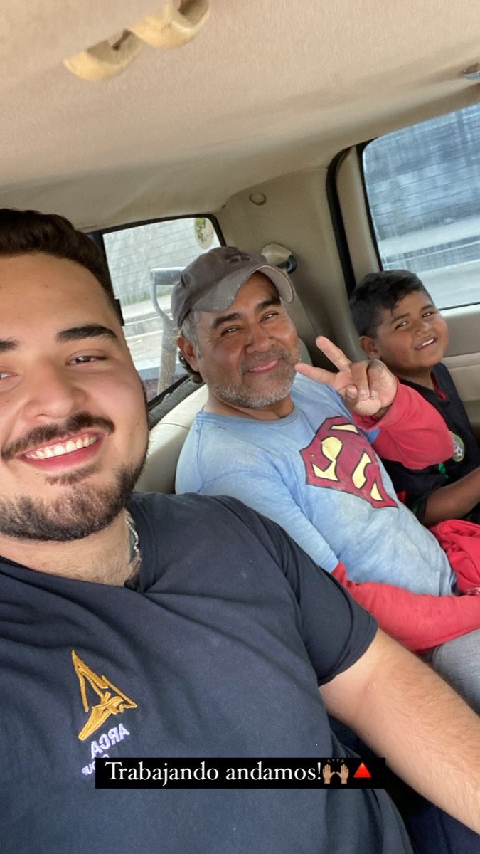 MauSilva30's tweet photo. Sensaciones lindas el compartir tiempo con gente que verdaderamente valora cada seg. Esperemos el prox video!!
#arcagroup #altruismo #jovenes #mauriciosilva https://t.co/dOiM9AAKwu