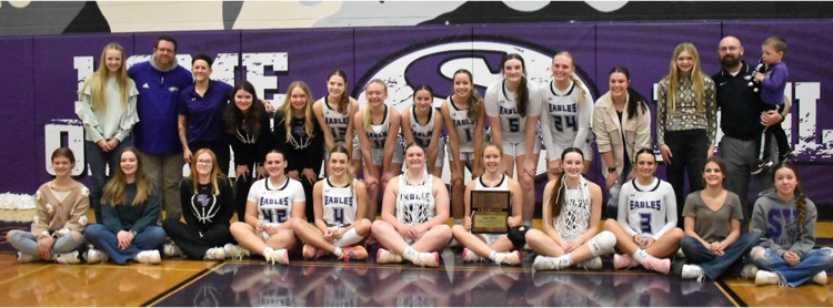 SVEagles's tweet photo. The Eagles remain in the 3rd place spot heading into state and will play Elgin Public/Pope John (#6) at 7:45 PM on Thursday, February 29th. Go Eagles! #svnation https://t.co/exwcv2kTxc