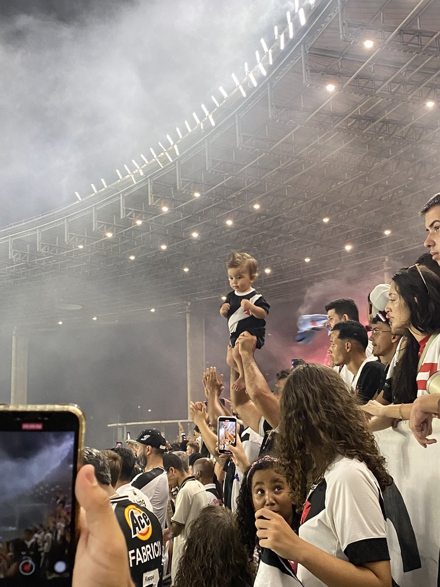 isavvasco's tweet photo. O Espírito Santo é Vasco! 💢 https://t.co/bwQOf3h0d7