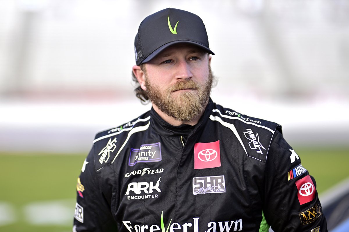 Solid day for @JClements51 in 6th & @JEarnhardt1 in 8th. It's their first #XfinitySeries top 10's since Daytona 2 & Nashville 2022 respectively.