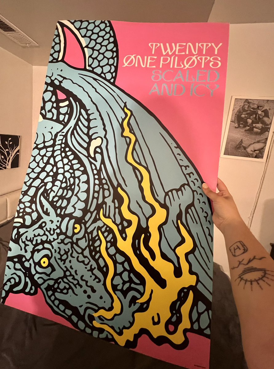 decided to do a giveaway for the sai poster
i got it for free so it doesn’t feel right to have someone pay or offer money for it
[JUST RT/LIKE, NO NEED TO FOLLOW]