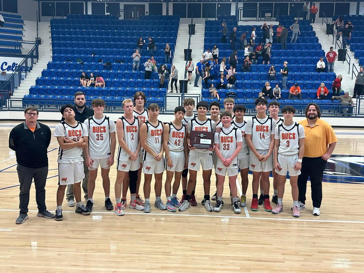 CoachTrentNeal's tweet photo. Couldn’t be more proud of this group of young men! Won a District Championship last week and battled back for a Regional Consolation Championship today! #GoBucs https://t.co/N4VD107nfT