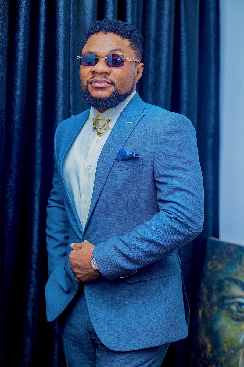 MC Governor tweet media