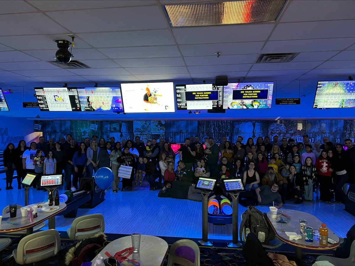 Really enjoyed the Rally in the Alley fundraiser bowling event put on by the Drive to Make a Difference foundation to raise money for our pediatric radiation patients! It was a huge success yet again. Thank you DMD, including many of our @UMichRadOnc staff members.