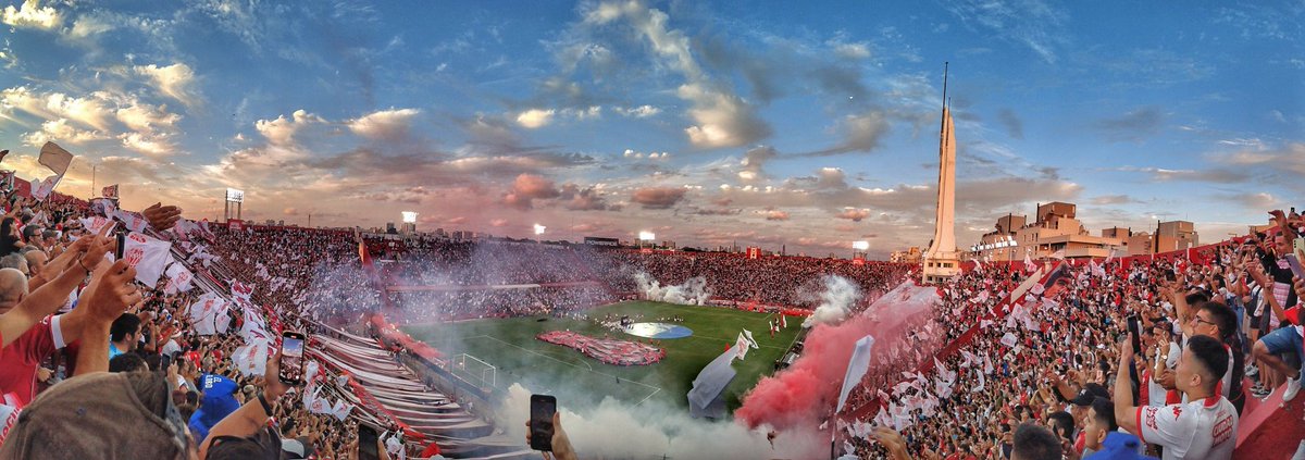 LittleCarolah's tweet image. Parque Patricios, Alcorta y Luna
#Huracán #HuracánYNadaMás