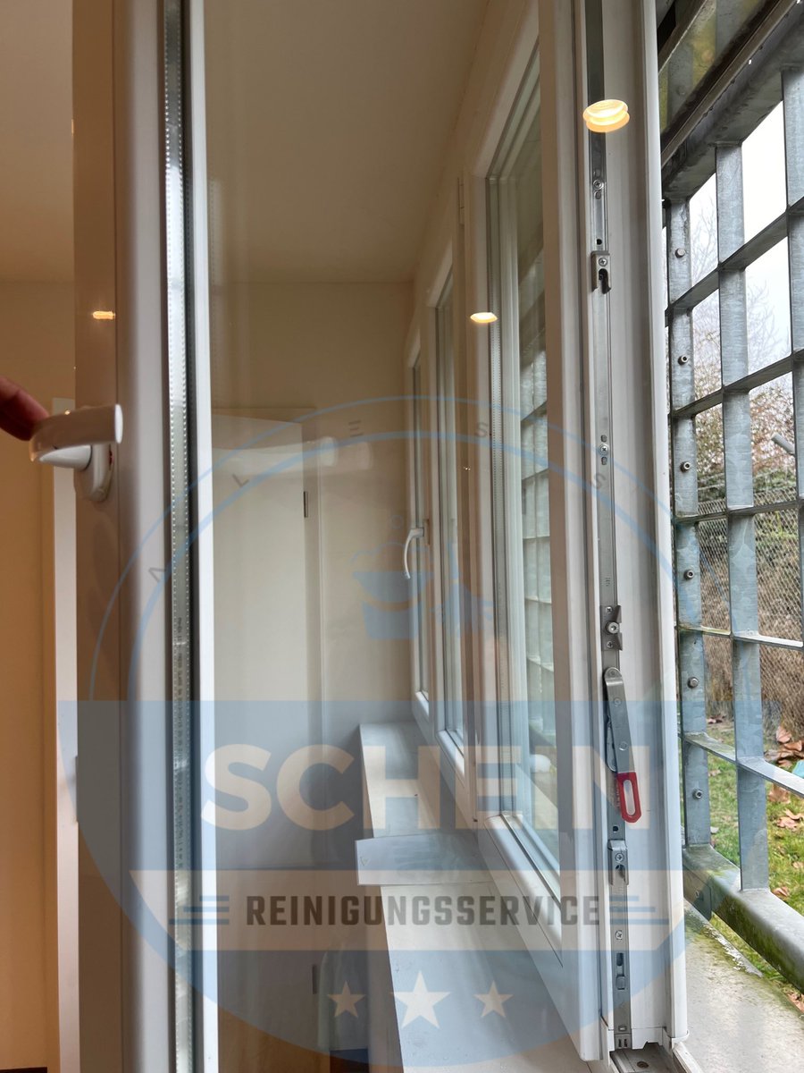 SCHEIN Dienstleistungen  
RUHRALLEE 9
44139 DORTMUND
 #büroreinigung
#praxisreinigung #teppichreinigung
#treppenhausreinigung #MessiWohnungen #Entrümpeln #Verunreinigungen #dortmund #Glasreinigung / #Fensterputzen #PrivatWohnungleistungen #dortmund #deutschland 
#schein
