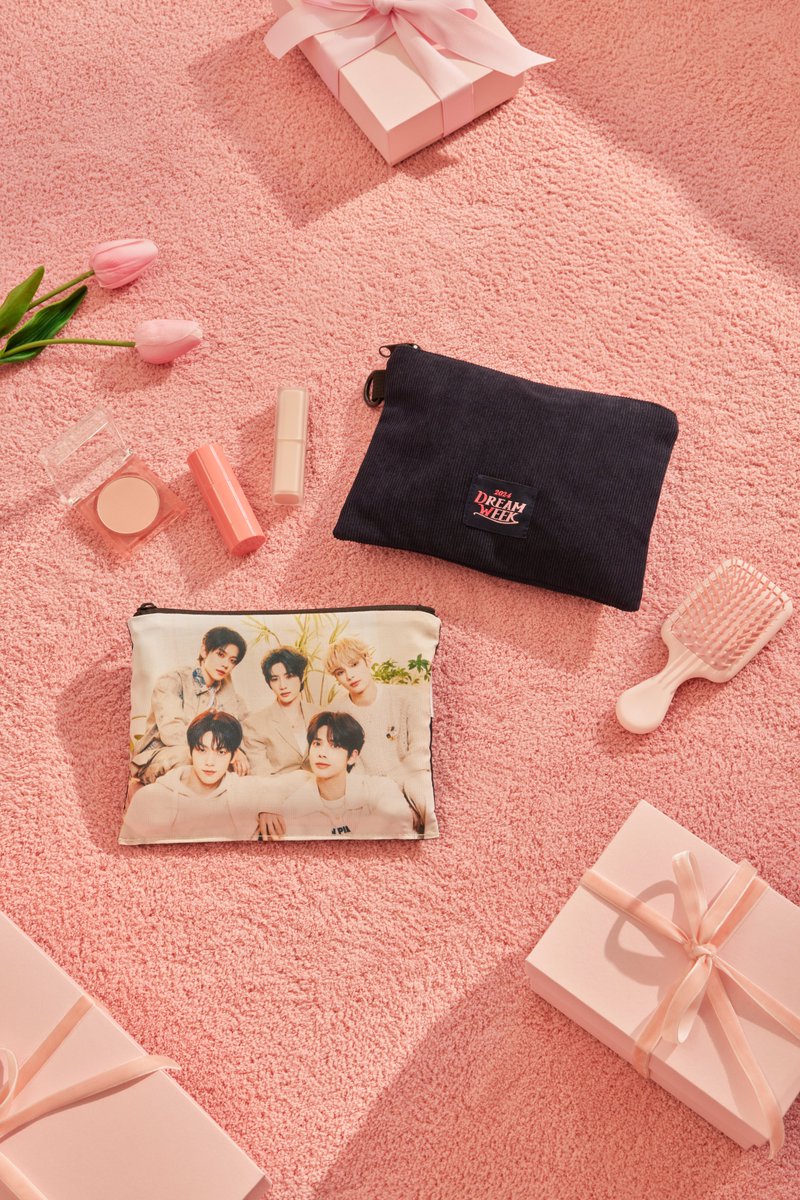 HYBE_MERCH's tweet photo. @weverseshop TXT 2024 DREAM WEEK
Official Merch. (2/2)

🎁 상품 공개 2024. 02. 26. 12PM(KST)
📅 판매 오픈 2024. 02. 26. 06PM(KST)
📍 @weverseshop

#투모로우바이투게더 #TOMORROW_X_TOGETHER #TXT
#DREAMWEEK #드림위크
#TXT_FANLIVE #PRESENT_X_TOGETHER https://t.co/pkpXccdmtZ