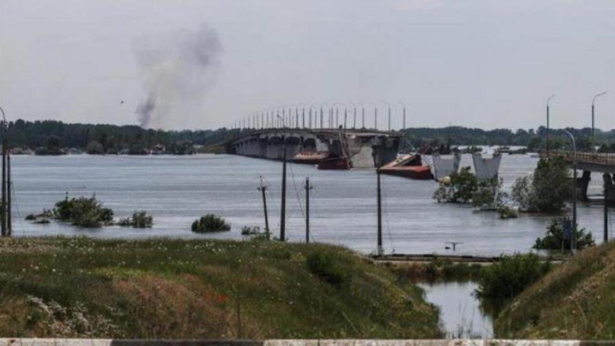 Vertidos, destrucción y animales muertos: los efectos tóxicos de 2 años de invasión rusa dlvr.it/T3CZvj