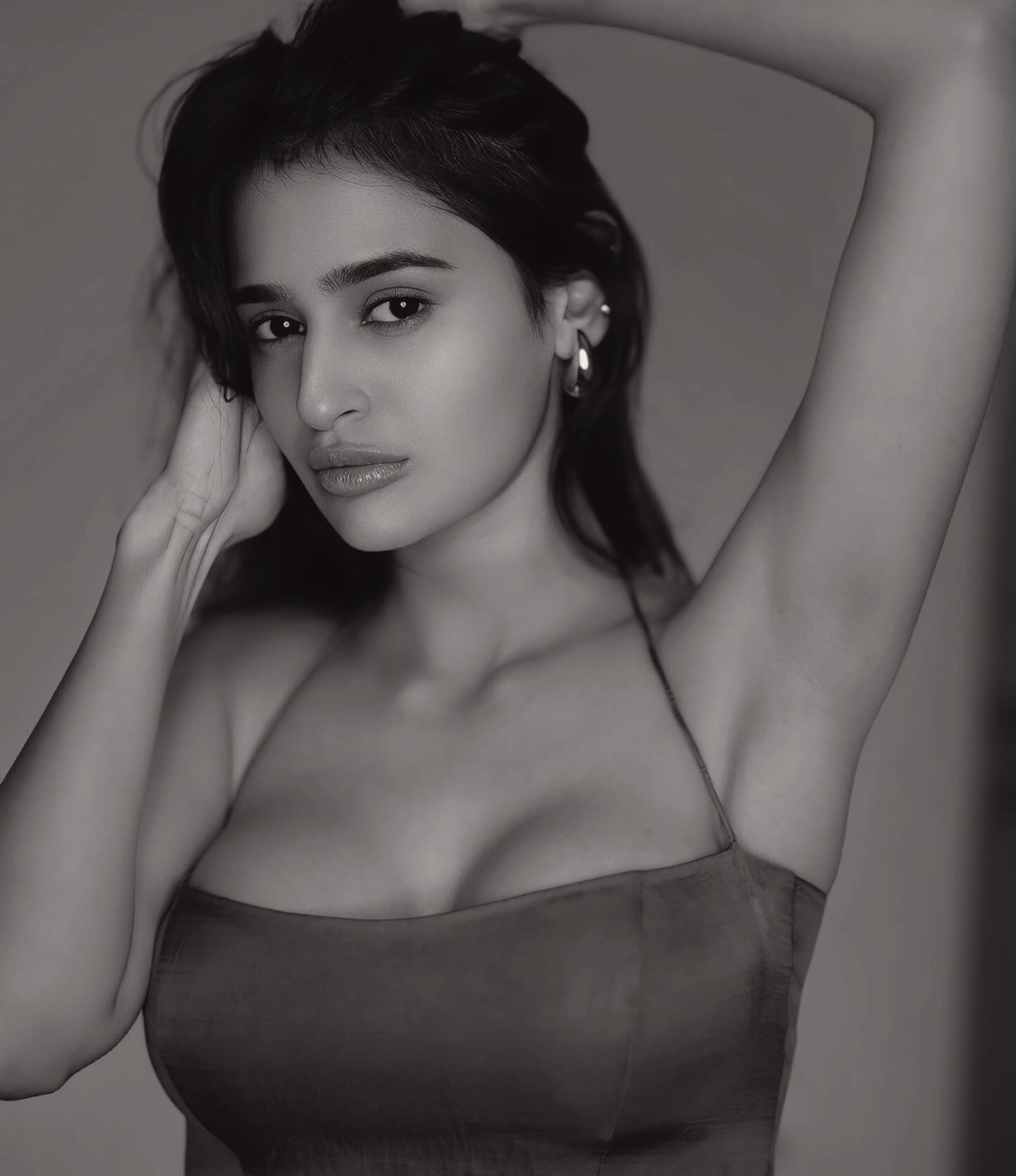 GHJdLN7asAAhpR9?format=jpg&name=large