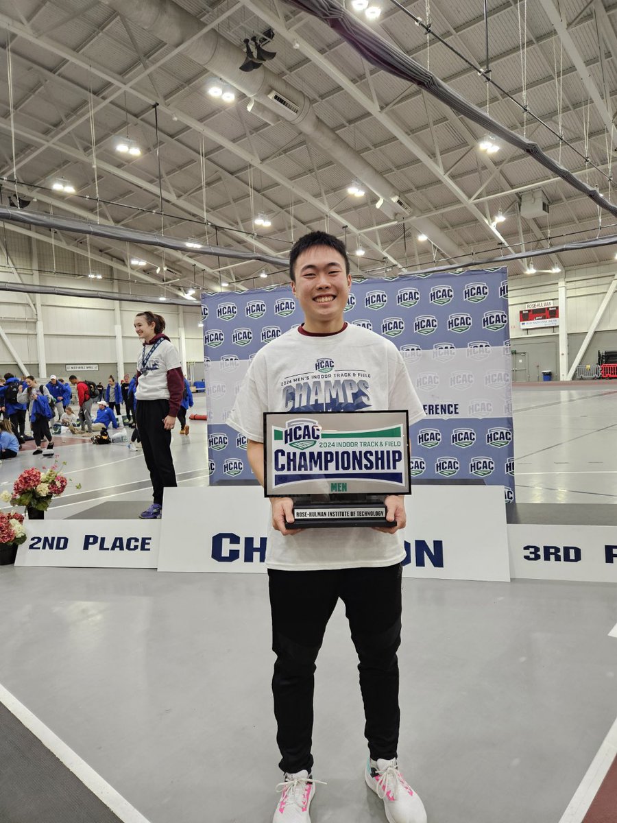 Congrats to ACP alumni and 2x school record holder <a href="/BryceChen21/">Bryce Chen</a> and <a href="/RoseHulmanTF/">Rose-Hulman Track & Field</a> on your indoor track &amp; field championship!!