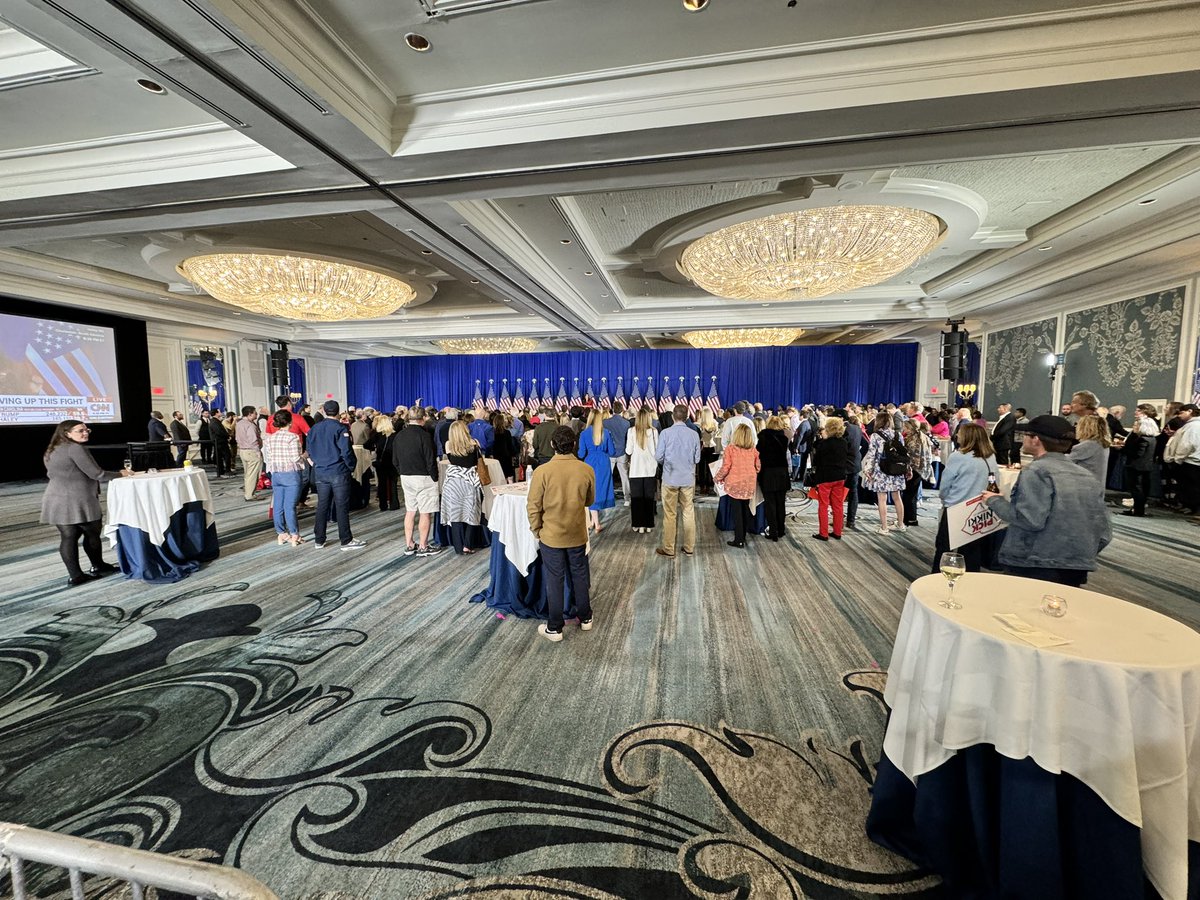 This was the ballroom during Nikki Haley’s concession speech in Charleston tonight. #SouthCarolinaPrimary