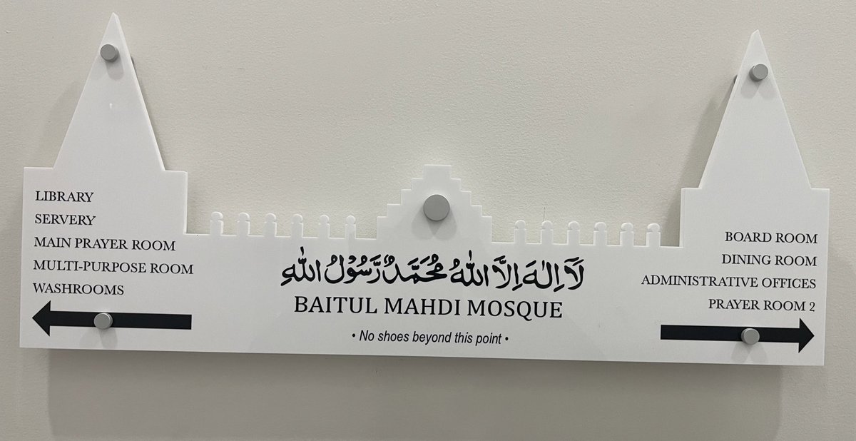 StudentOfAhmad's tweet photo. Just visited Baitul Mahdi mosque in Pickering. Such a beautiful mosque Ma sha Allah

Victory of Islam is through Islam Ahmadiyya! https://t.co/i0grDLLnUp