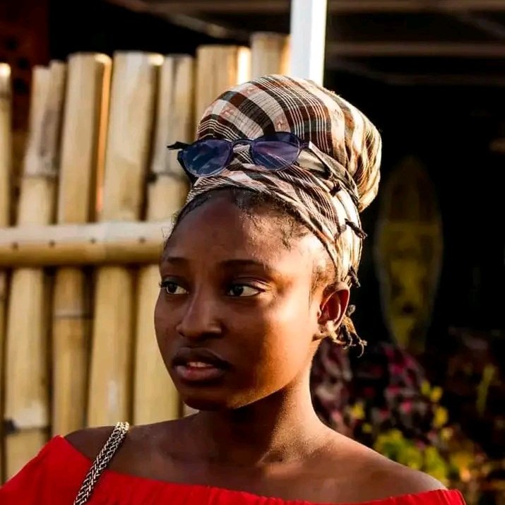 Growth 🔥.
Still that deaf girl fighting for quality education.