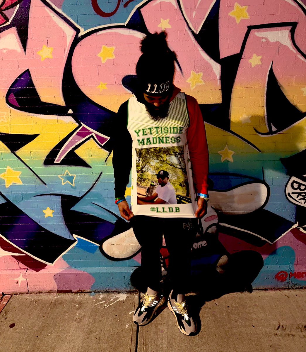 FireWhoBetta's tweet image. Happy YettiDay Twin 🤞🏽💪🏽❤️‍🩹 #LLDB