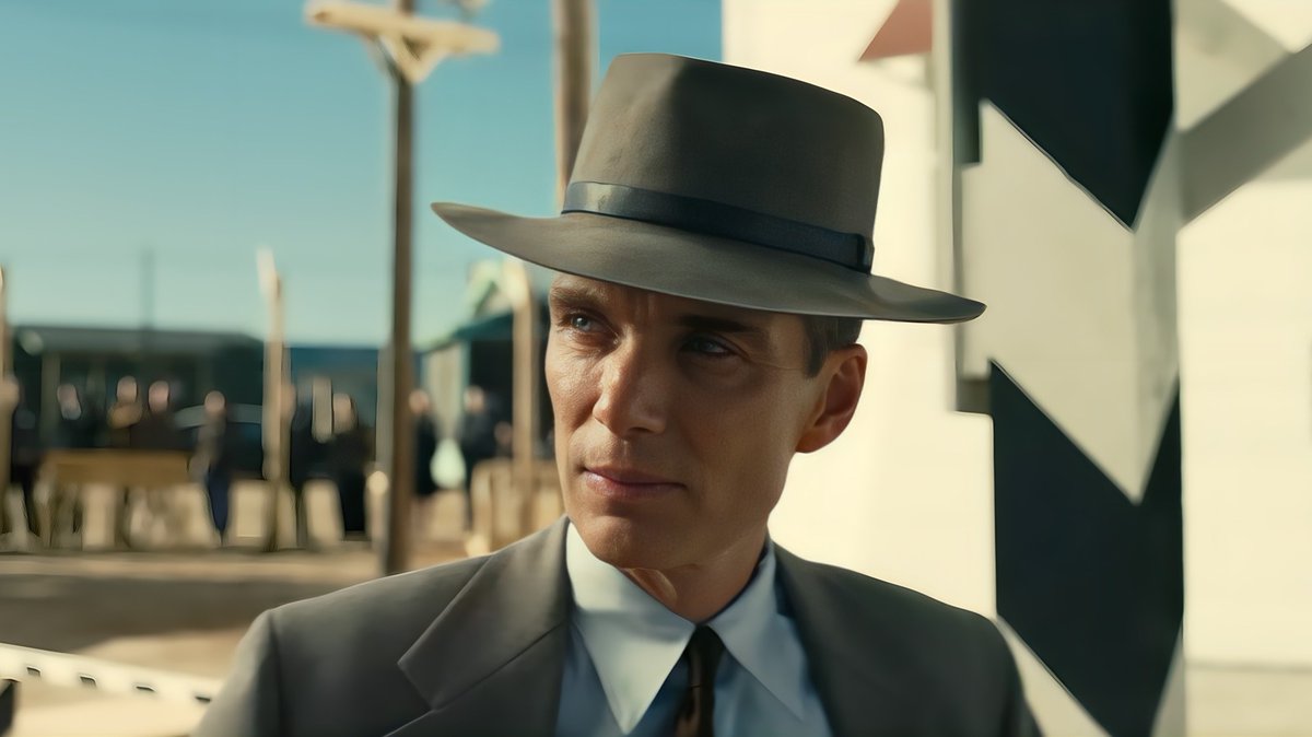 Cillian Murphy wins Best Male Actor in a Leading Role for Oppenheimer at the #SAGAwards